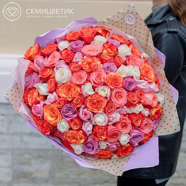 Букет из 101 розы микс в ярких тонах (Эквадор) 50 см