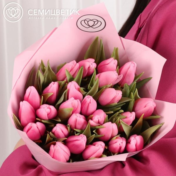 Букет из 25 розовых тюльпанов 40 см