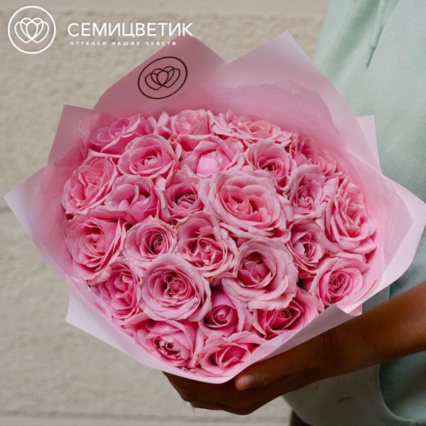 Букет из 25 нежно-розовых роз 35-40 см (Россия)