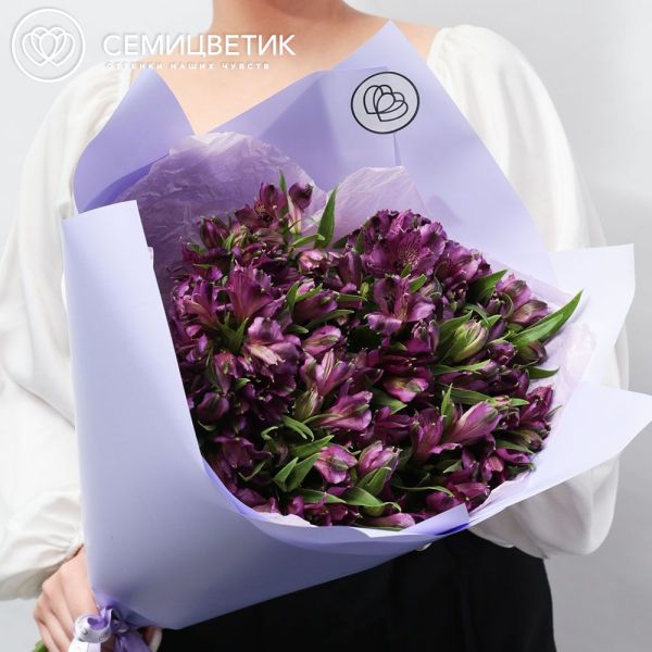 Букет из 25 фиолетовых альстромерий