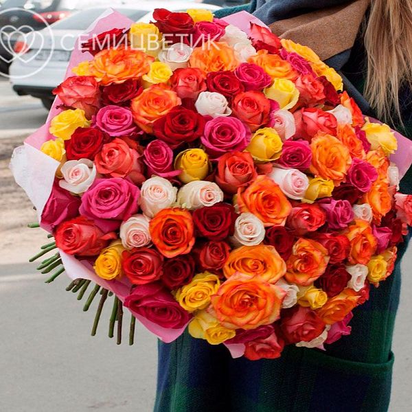 Букет из 101 розы микс в ярких тонах (Эквадор) 50 см