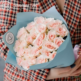 Букет из 25 нежно-розовых роз 40 см (Кения)