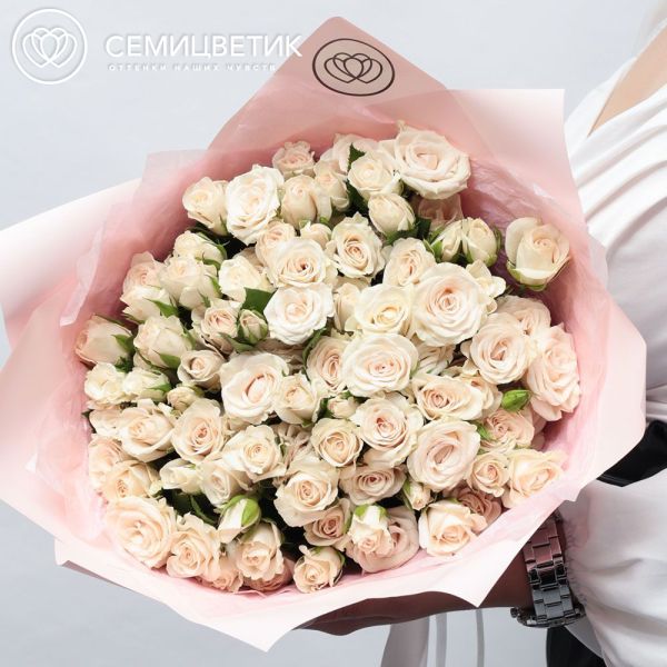 Букет из 21 кремовой кустовой розы 40 см (Кения)